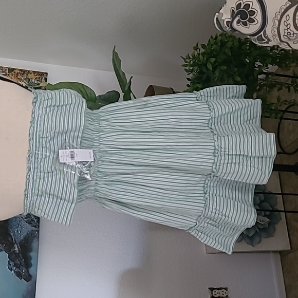 American Eagle dress - Picture 4 of 9